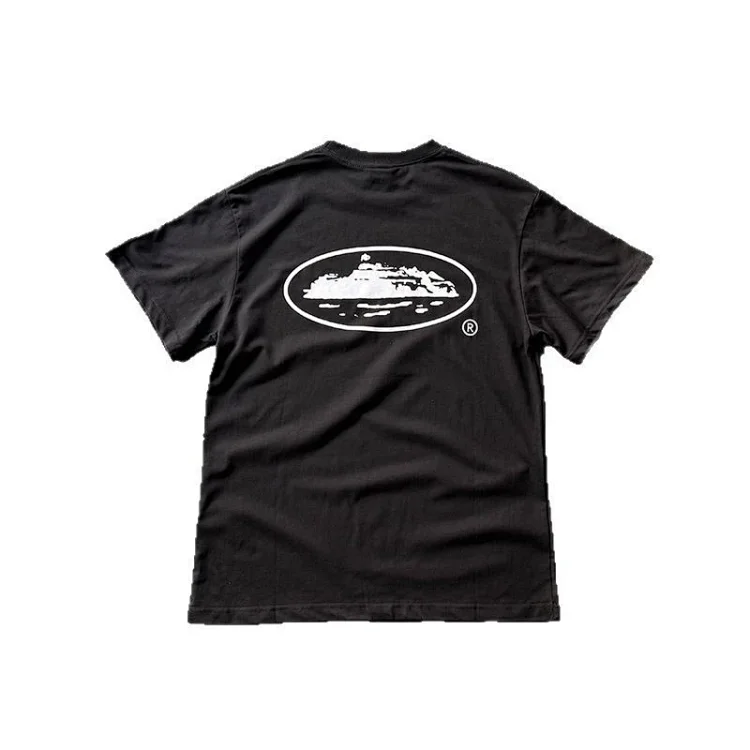 Black short-sleeved shirt