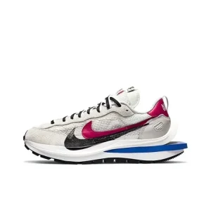 Nike sacai Collaboration 3.0 Chunky Elevating Sneakers