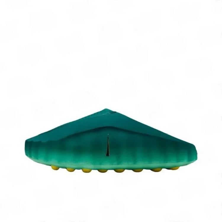 Mind 001 Slip-On Beach Sandals