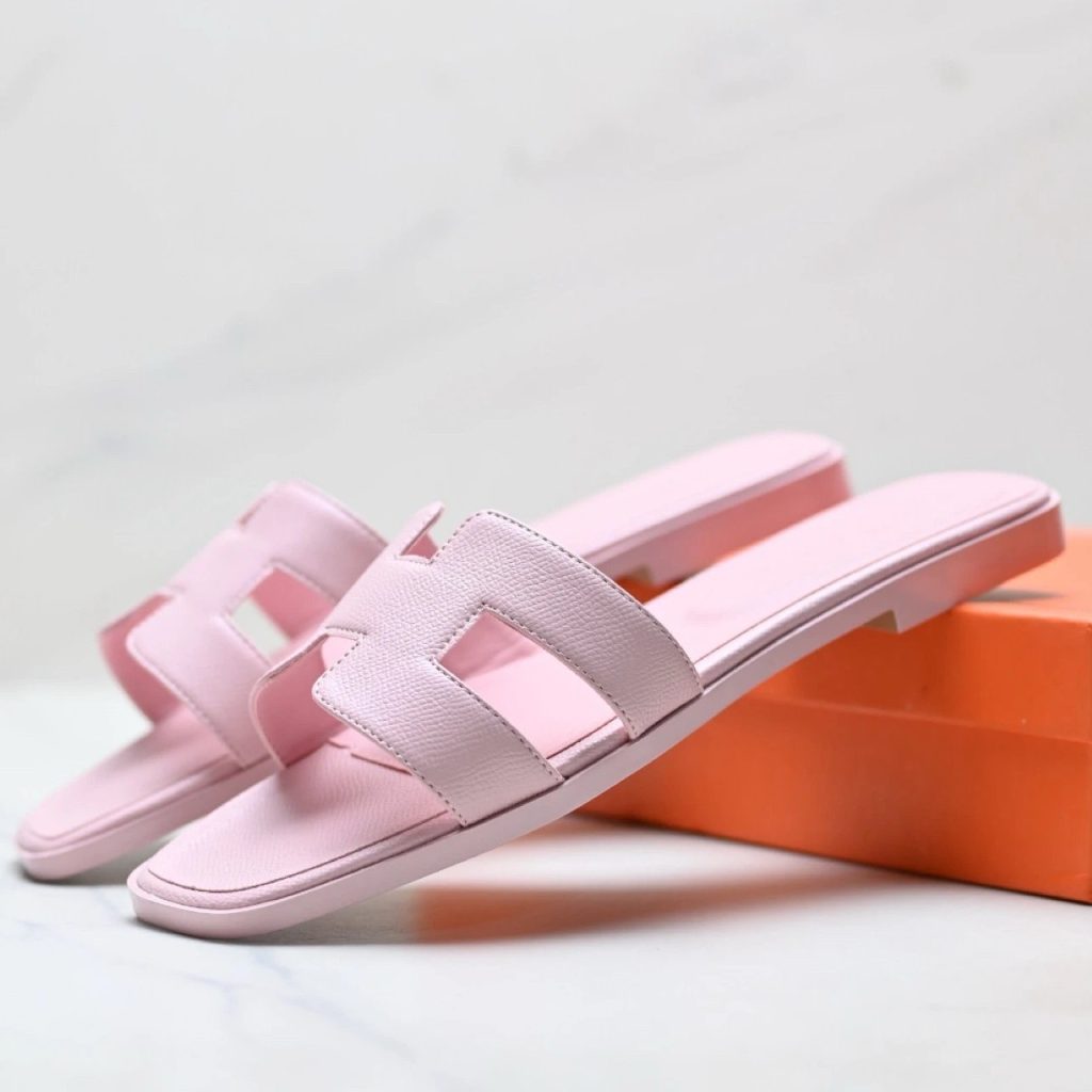 Hermès Oran Calfskin Outdoor Fashion Casual Slides