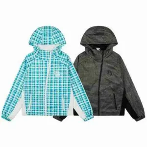 Mertra Letter Graphic Zip-Up Hooded Windbreaker